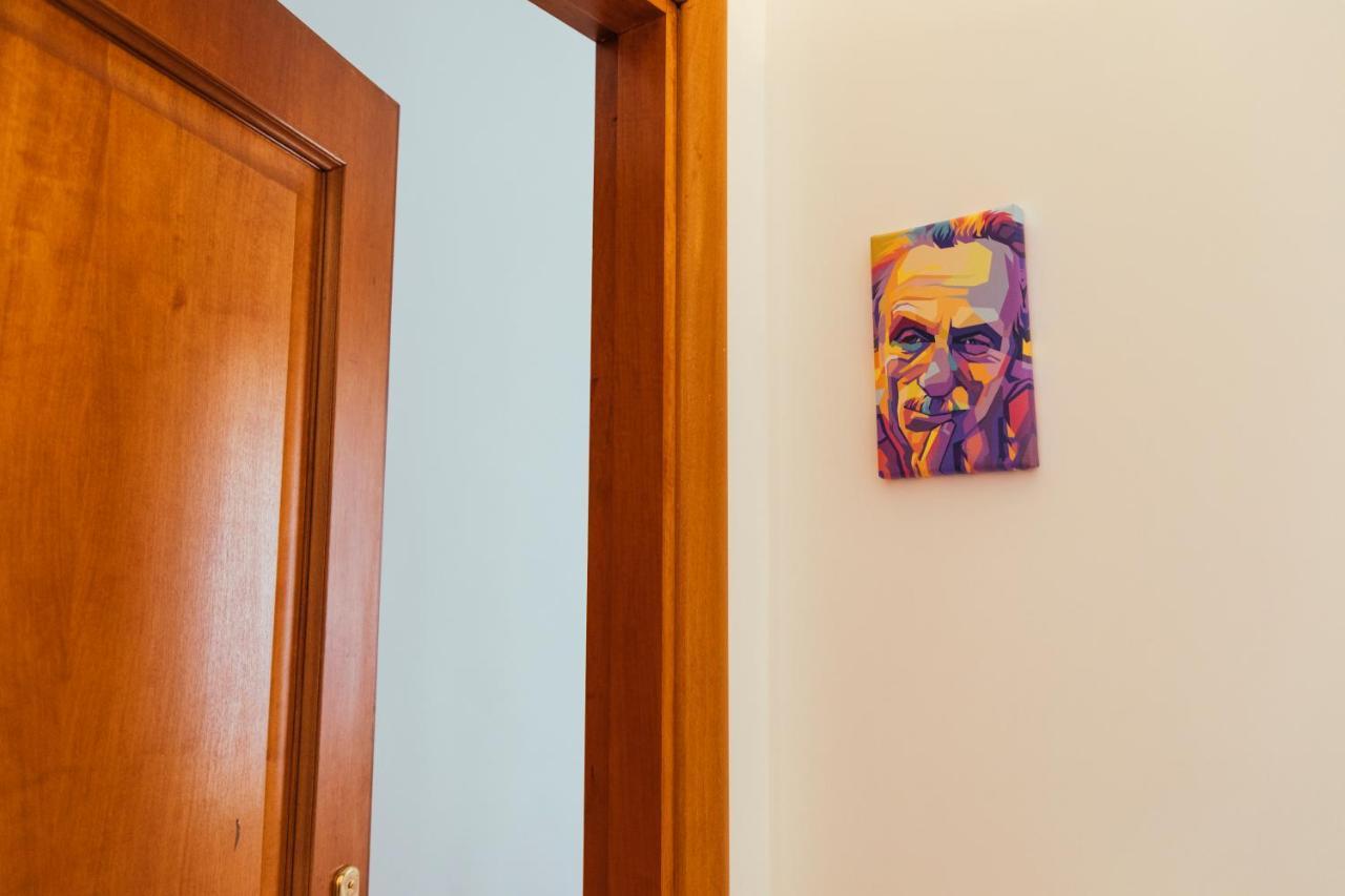 Relais Cuorenapoletano Napoli Bagian luar foto