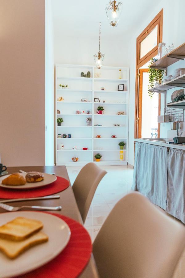 Relais Cuorenapoletano Napoli Bagian luar foto
