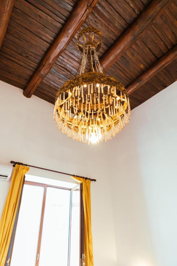 Relais Cuorenapoletano Napoli Bagian luar foto
