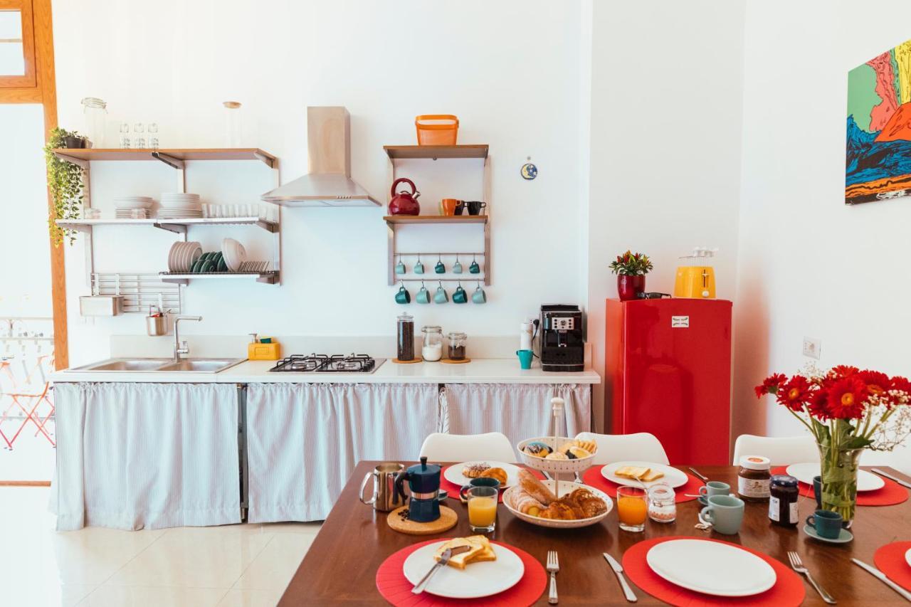 Relais Cuorenapoletano Napoli Bagian luar foto
