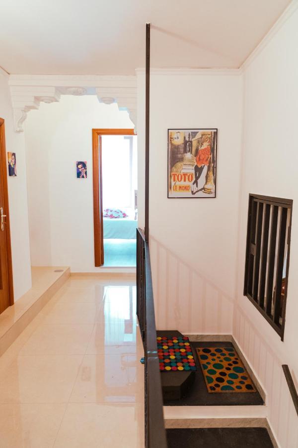 Relais Cuorenapoletano Napoli Bagian luar foto