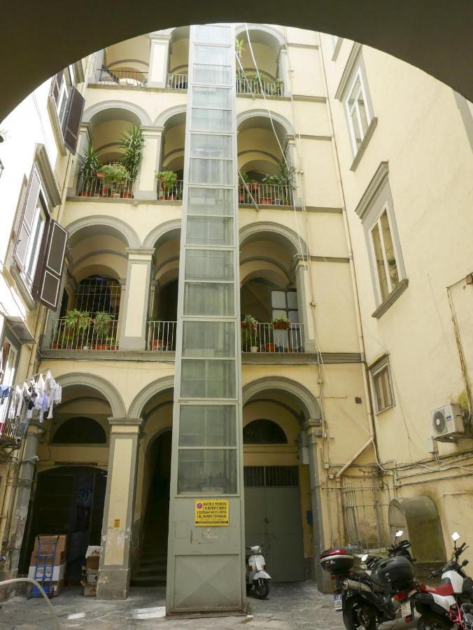Relais Cuorenapoletano Napoli Bagian luar foto