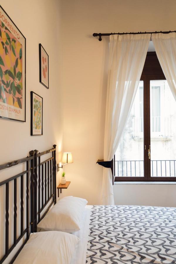 Relais Cuorenapoletano Napoli Bagian luar foto